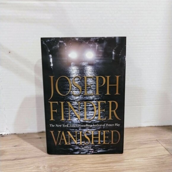 1st Print Joseph Finder Vanished (Nick  Heller #1) 1st Ed Hardcover Book - Picture 1 of 5